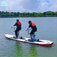 Vélo aquatique pliable à pédales double siège avec cadre en plastique, grand tapis flottant plat pour SUP, idéal pour parcs aquatiques - Vente en gros Lumark de Chine