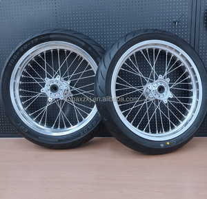 Kit Ruote Supermoto per Modifica Stradale per Surron Ultra Bee 17 Pollici Ruote E-Bike ad Alte Prestazioni 100/80-17 130/70-17 - Product Image 2
