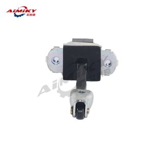 สายรัดตรวจสอบประตูหน้าสำหรับ<span class=keywords><strong>รถยนต์</strong></span>มิตซูบิชิ 5702A091 รถญี่ปุ่น - Product Image 2