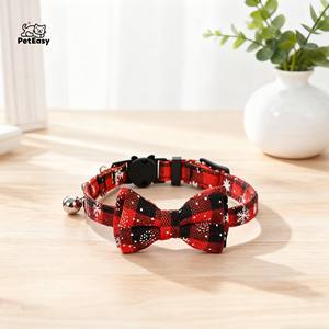 Bestverkochte polyester huisdieraccessoires Kerstmis met bel strikdas Britse ruit luxe honden- en kattenhalsband en hoofddoek - Product Image 2
