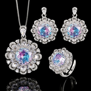 Fashion Eco-friendly Copper Gold 12-10mm Gradient Zircon Vintage Floral Pendant <b>Earrings</b> Ring 3-Piece Jewelry <b>Set</b> for Party - Product Image 3