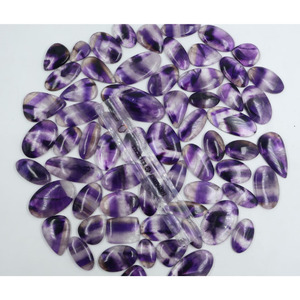 Cabujón de amatista pulida fabricado en India, piedra suelta para la fabricación de joyas y diseñadores, disponible al mejor precio. - Product Image 3