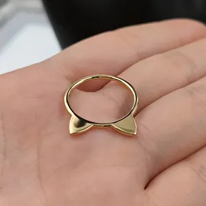 3mic Minimalistische Leuke Dainty Kat Oren Ontwerp 18K Gold Plating Geel Goud Messing Ring Stapelen Ring