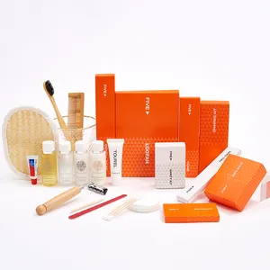 Kit de fournitures de luxe jetables écologiques biodégradables en bambou pour salle de bains d'hôtel avec logo personnalisé