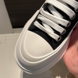 2026 Trending Genuine Leather Lace up <b>Slip</b> <b>on</b> Casual Shoes Women's and Men's Thick Sole Fashion <b>Sneakers</b> Skateboard Shoes - Product Image 4