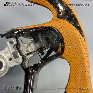 Volante de Fibra de Carbono Forjado Personalizado para Lexus LC 500 500h Coupé 2016-2026 con Empuñaduras de Cuero Perforado Naranja - Product Image 4
