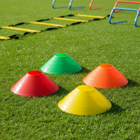 Cônes d'agilité en plastique PE jaunes de 5 cm, durables et écologiques, pour l'entraînement des joueurs de football/soccer