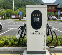Station de recharge AC pour véhicules électriques 40 kW, chargeur rapide double pistolet avec CCS2, IP54, RFID pour véhicules électriques, usage commercial