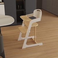 Chaise haute pour bébé en bois naturel avec hauteur réglable et design pliable pour les repas et les jeux des nourrissons