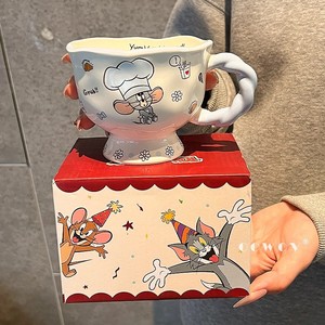 Taza de Café de Cerámica de Tom y Jerry con Asa, Diseño de Dibujos Animados, Tom Rojo, Jerry Marrón, Tuffy Azul, Primavera 2025, Taza de Regalo - Product Image 3