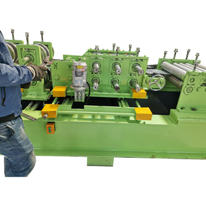 Máquina formadora de rollos CZ Purlin esmaltada | Equipo de formación de acero de canal CZ automático | Formador de rollos intercambiables - Product Image 6