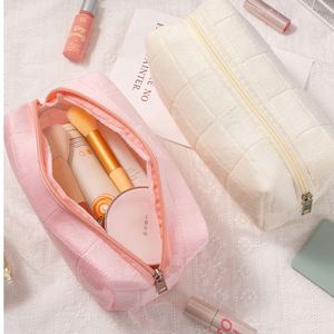 Wholesale Fashion Women Cosmetic Bag Portable Travel Makeup Bag Custom Logo - Product Image 6