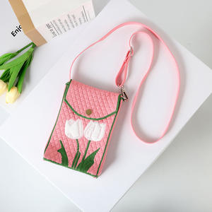 Nuova Moda: Portamonete all'Uncinetto a Forma di Panda, Mini Borsa per Cellulare, Borsetta a Tracolla, Borsa da Viaggio - Product Image 5