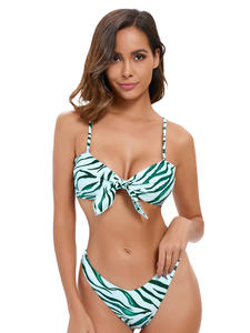 Maillot de bain moulant triangle à manches courtes à motif uni européen et américain grande taille respirant et écologique - Product Image 2