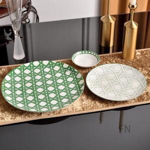 Best-Selling Blue and <b>White</b> Eco-Friendly Ceramic Dinner Tableware Set Customized with Logo and <b>Gift</b> <b>Box</b> for Families and Hotels - Product Image 2