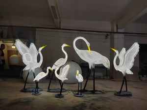 Lampe sculpturale à motif d'héron avec LED IP65, lumières de festival pour parcs publics et événements de jardin - Product Image 1