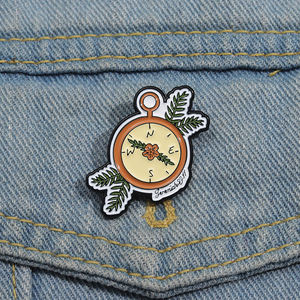 Rahat gezi serisi emaye Pin çam yaprağı broş yaka rozeti takı hediye arkadaşlar çocuklar için toptan - Product Image 1