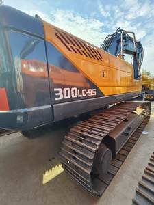 Excavatrice Hyundai 300LC-9s d'occasion la plus vendue, machine lourde de 30 tonnes avec pompe PLC et composants principaux de roulement à vendre - Product Image 5
