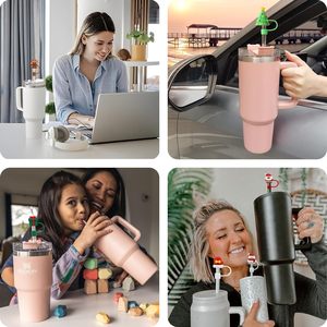 Protège-pailles de Noël réutilisables en silicone/PVC, multi-designs, anti-poussière, diamètre 10 mm/0,4 po, compatibles avec les gobelets Simple Modern - Product Image 6