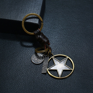 Fashion New Brand <strong>Men</strong> Leather Five Point Star Charm Keychain Vintage <strong>Key</strong> <strong>Ring</strong> for Women Bag Car <strong>Key</strong> Chain - Product Image 2