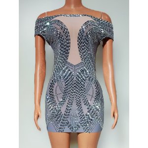 Déguisement Femme Glamour Strass – Tenue De Danse Chaude, Noire Et Multicolore, Paillettes