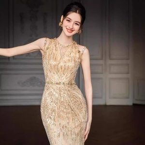 <span class=keywords><strong>Abito</strong></span> da sera da <span class=keywords><strong>donna</strong></span> <span class=keywords><strong>di</strong></span> lusso leggero color oro, elegante, con paillettes, a coda <span class=keywords><strong>di</strong></span> pesce, <span class=keywords><strong>per</strong></span> fidanzamento e sposa - Product Image 5