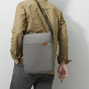 Mochila de Viaje Oxford Antirrobo Geométrica de 10-13 Pulgadas, Portátil, para Negocios, Impermeable, con Cierre, 20-39L, con Correa Cruzada y USB - Product Image 6