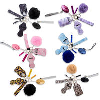 Lot de 7 porte-clés de sécurité 7-en-1 en strass rose, boîte à pilules, accessoires et fournitures d'autodéfense en strass