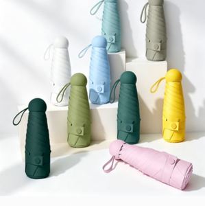 Parapluie mini capsule pliable en cinq sections, ultraléger, compact et pratique, avec protection UV, nouveau style, personnalisable avec logo - Product Image 2