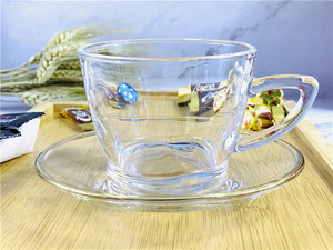 Tazza e piattini personalizzati di alta qualità Set di piattini per <span class=keywords><strong>tazze</strong></span> <span class=keywords><strong>da</strong></span> tè in <span class=keywords><strong>vetro</strong></span> con piattino - Product Image 4