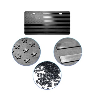 Op maat gemaakte, 3D-geëmbosseerde plastic kentekenplaat van 12*6 inch met Amerikaans vlagdesign voor patriottische presentatie - Product Image 5