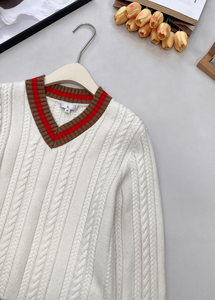 Pull chic pour femme d'inspiration vintage, col en V, tricot texturé avec détails torsadés, ourlet et poignets contrastants, polyvalent pour un usage quotidien - Product Image 5