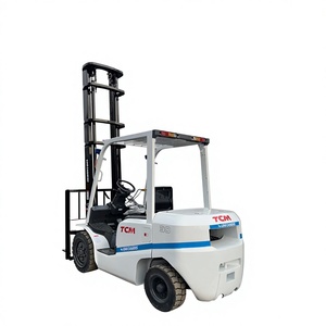 Montacargas TCM FD30 Usado de 3 Toneladas, Diésel, Mástil de Dos Etapas, Operación Asentada, Alta Eficiencia, Bajas Horas de Trabajo, Envío Rápido - Product Image 1