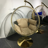 Chaise balançoire suspendue moderne en acrylique intérieure et extérieure bon marché chaise balançoire en forme d'œuf pour patio en bambou