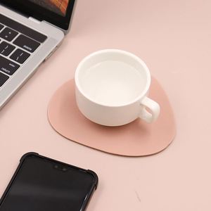 Sous-verre créatif en cuir PU, style concis, imperméable, antidérapant, cadeau idéal pour un ami – Vente chaude - Product Image 2