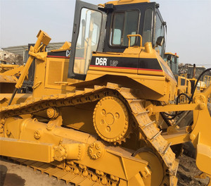 รถดันดิน D6R/D7R/D8R มือสองรวมถึงส่วนประกอบหลักของเครื่องยนต์และปั๊ม - Product Image 3