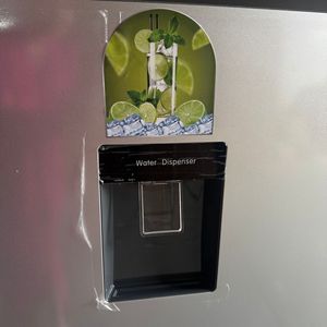 Réfrigérateur électrique à deux portes en acier inoxydable <span class=keywords><strong>avec</strong></span> <span class=keywords><strong>distributeur</strong></span> <span class=keywords><strong>d</strong></span>'<span class=keywords><strong>eau</strong></span>, capacité de 568 L, <span class=keywords><strong>d</strong></span>égivrage automatique, classe <span class=keywords><strong>d</strong></span>'efficacité énergétique, usage domestique - Product Image 3