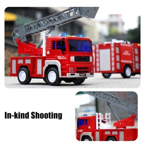 Samtoy 1:20 Light Sound petit moteur <span class=keywords><strong>jouet</strong></span> métal Friction <span class=keywords><strong>jouet</strong></span> véhicule <span class=keywords><strong>camion</strong></span> <span class=keywords><strong>de</strong></span> pompiers <span class=keywords><strong>jouet</strong></span> pour enfants avec bras Long - Product Image 4