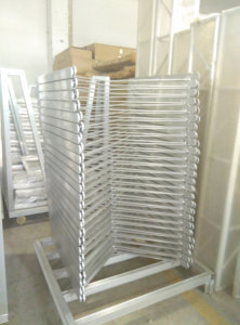 Barrière temporaire pliable en alliage d'aluminium, économique et portable, pour le contrôle des foules lors d'événements, hauteur 36 pouces - Product Image 5