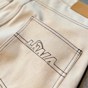 Conjunto de Chaqueta y Pantalones Vaqueros de Diseño Personalizado de Alta Calidad para Hombre, Estilo Casual Vintage - Product Image 4