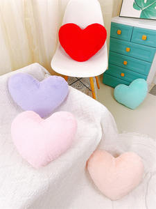 Almohada en forma de corazón amorosa de felpa al por mayor cojín en forma de corazón súper suave para almohadas de cojín de San Valentín - Product Image 6