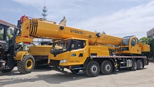 <span class=keywords><strong>Grue</strong></span> sur camion à flèche télescopique 5 sections de 44 m, 50 tonnes, QY50K5D, <span class=keywords><strong>prix</strong></span> direct usine, <span class=keywords><strong>grue</strong></span> hydraulique sur camion, 340 CV Diesel, vitesse maximale 90 km/h, CE ISO - Product Image 2