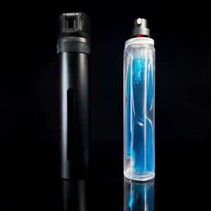 Al por mayor Llavero abridor de botellas tejido de autodefensa para mujer, herramienta de pulverización de liberación rápida con agarre para el dedo, simple y compacto, 72ml Mace Sabre - Product Image 2