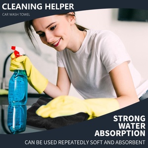 Serviette de salon 400gsm pour <span class=keywords><strong>cheveux</strong></span> secs Serviettes en <span class=keywords><strong>microfibre</strong></span> pour le nettoyage de la voiture Serviette de lavage à séchage rapide 40*40cm Chiffon de nettoyage de couleur noire - Product Image 6
