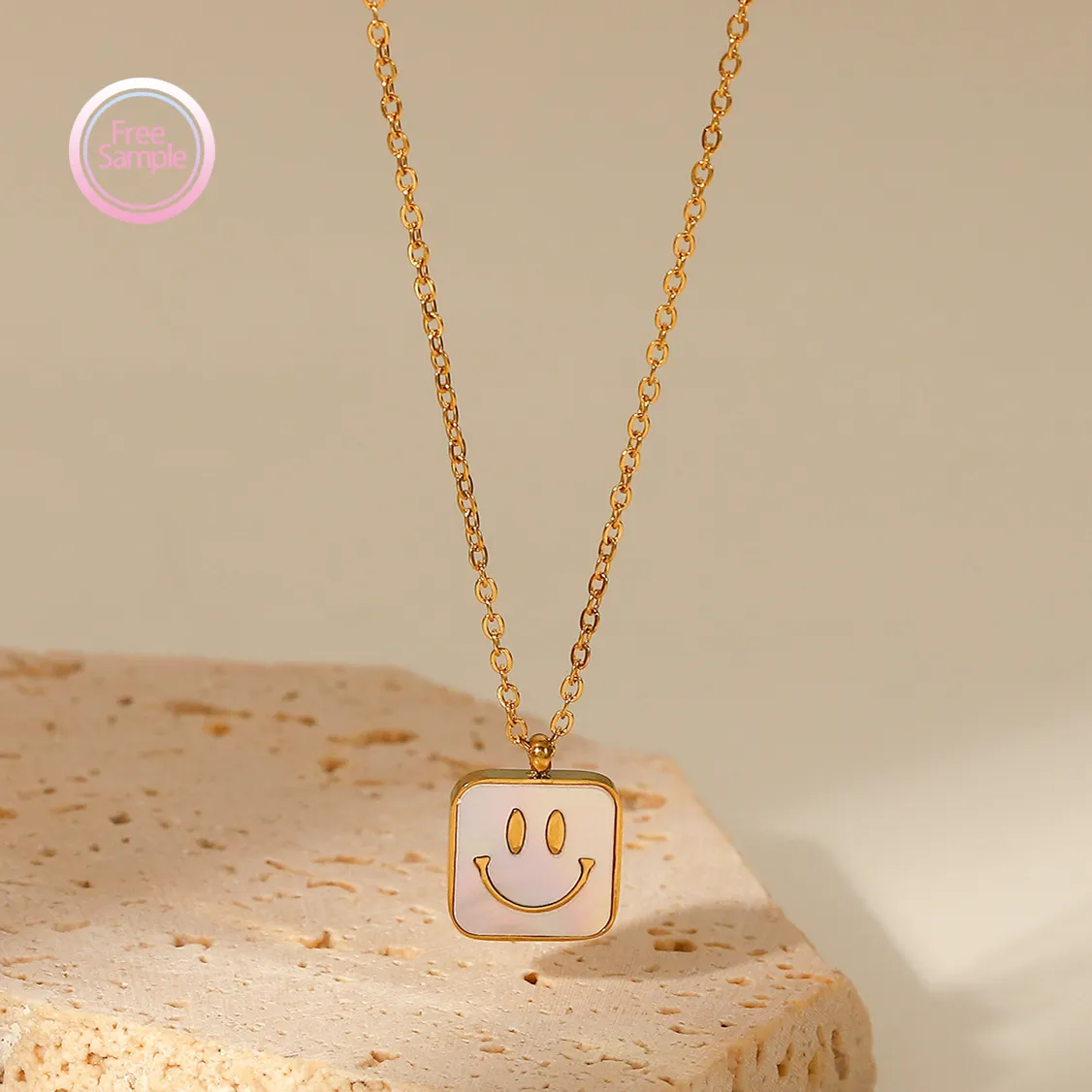Custom 2022 New Fashion Jewelry Square White Shell Smiley Face Stainless Steel Necklace For Women
