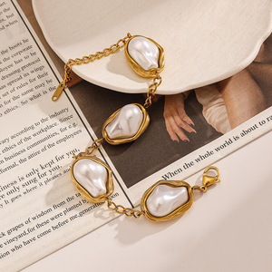 Bracelet en acier inoxydable vintage baroque avec perles imitation plaqué or 18 carats, serti de perles, pour femme, bijou cadeau - Product Image 4