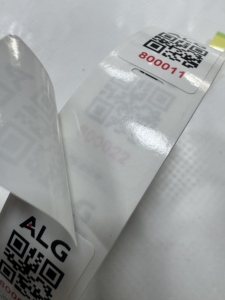 Étiquettes autocollantes 3M 2008 à <span class=keywords><strong>longue</strong></span> durée de vie, résistantes à l'eau et aux UV, pour marquage d'énergie et stockage, avec logo personnalisé et code QR - Product Image 6