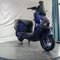 Scooter électrique à autonomie étendue, châssis stable, siège confortable pour les trajets urbains quotidiens, vente en gros
