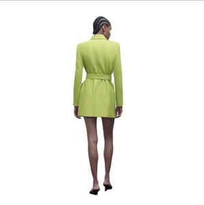 Nouvelle robe moulante courte à manches longues et col en V profond, robe de soirée sexy à volants, robe éco-responsable à col haut naturel - Product Image 3