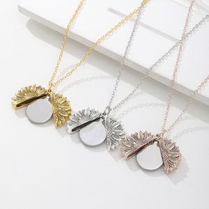 قلادة مخصصة بحروف إنجليزية من YOU GANG، سلسلة عالية الجودة من الفولاذ المقاوم للصدأ، هدية للذكرى السنوية بتصميم دوار الشمس - Product Image 6